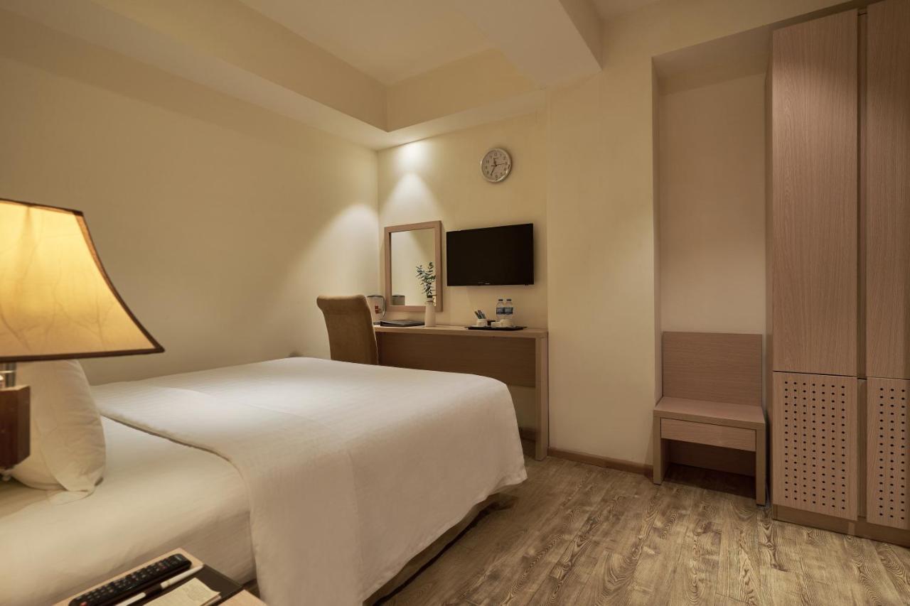 Sky Gem Hotel Sora Хошимин Екстериор снимка