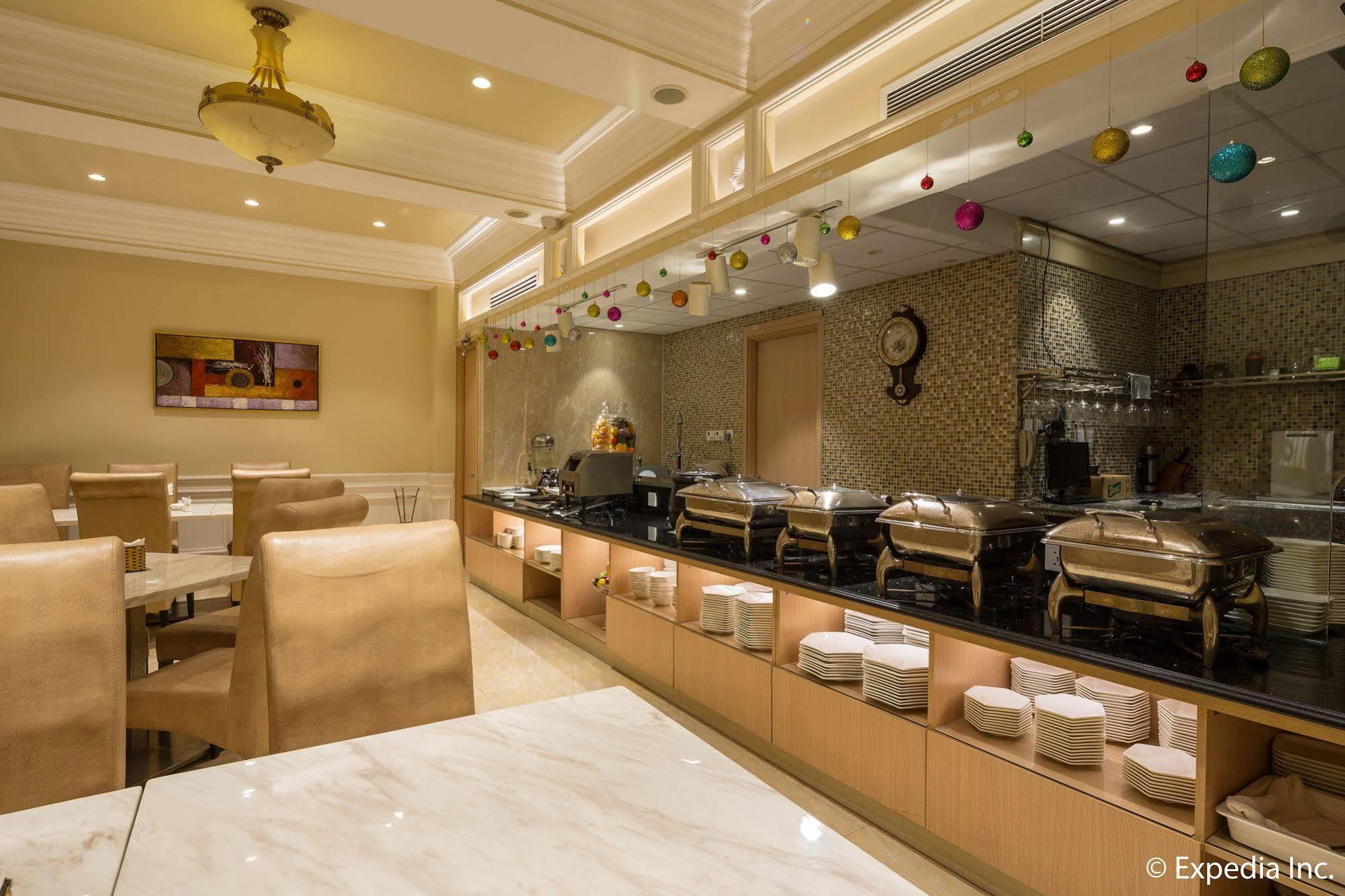 Sky Gem Hotel Sora Хошимин Екстериор снимка