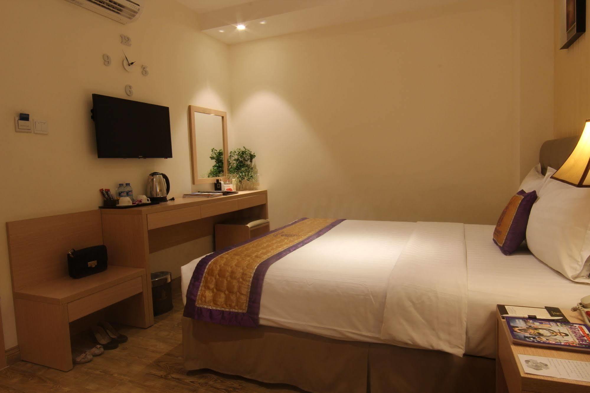 Sky Gem Hotel Sora Хошимин Екстериор снимка