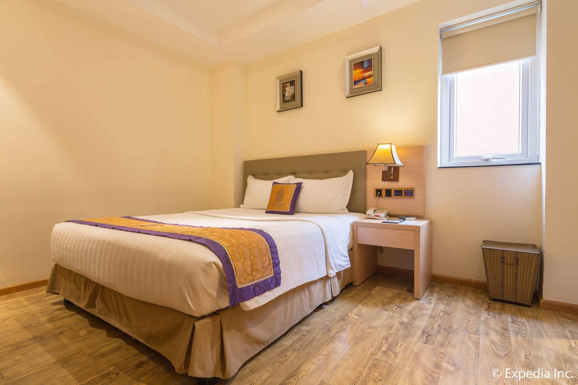 Sky Gem Hotel Sora Хошимин Екстериор снимка
